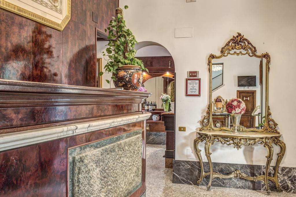 Hotel Castel Vecchio Castel Gandolfo Exterior photo